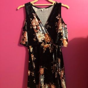 Floral velvet dress
